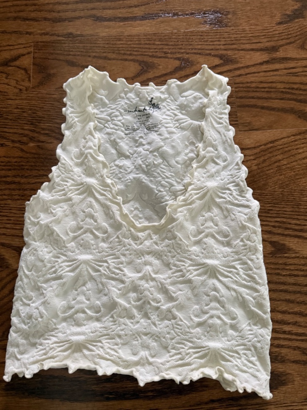 We The Free Intimately cami, sheer, cropped, stretch - size XS/S  - TP/P Cream